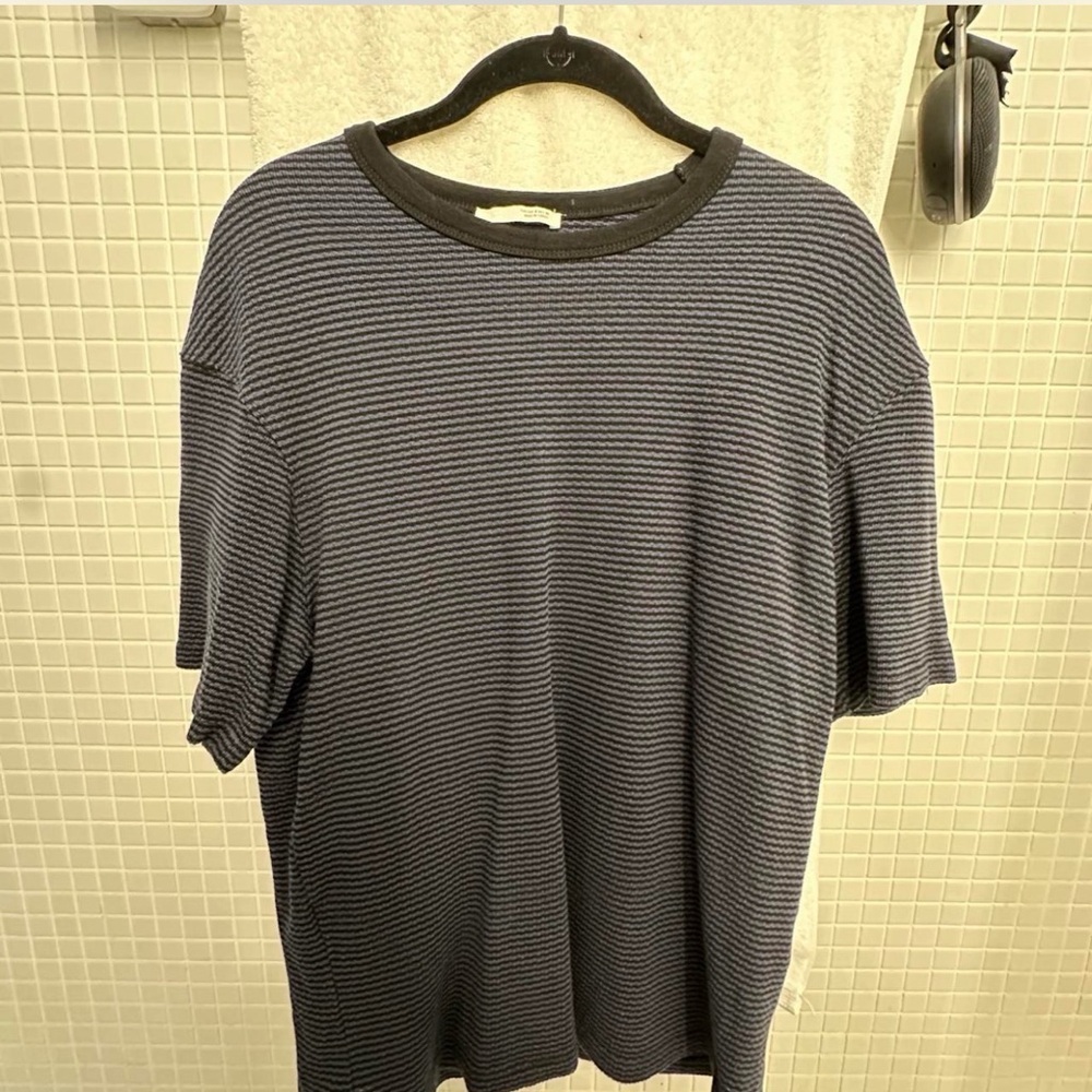Zara Black and Gray Striped Men's Tee